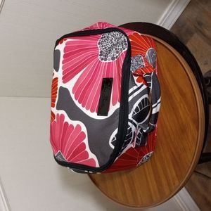 6oz Vera Bradley  NWOT pink ,black lunch box
